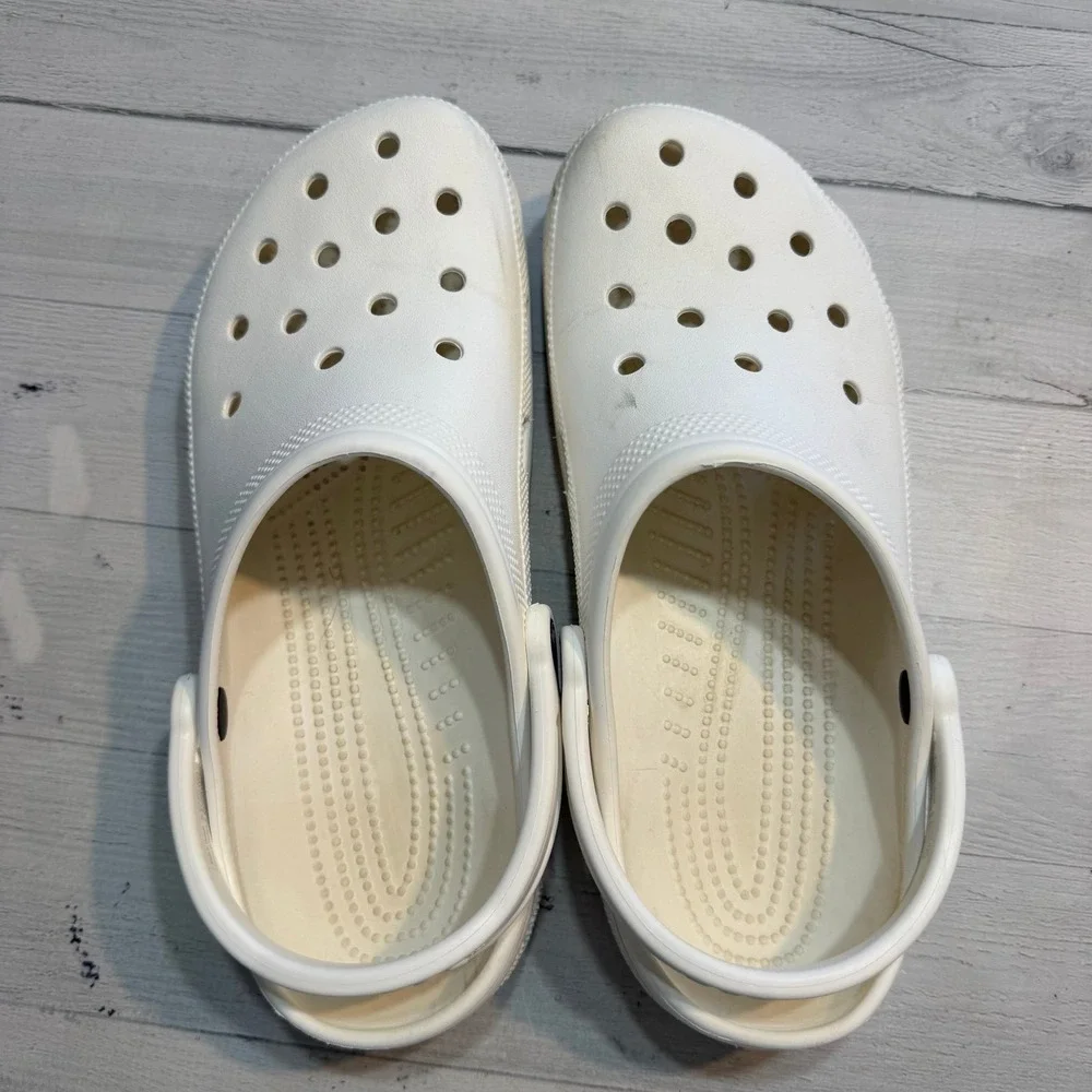 Crocs classic clogs shoes white‎ men 10 women's 12